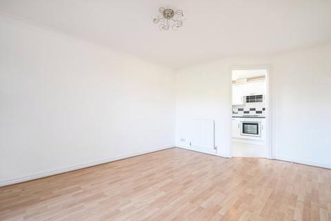 2 bedroom flat for sale, Biggin Hill Close, Kingston Upon Thames, KT2
