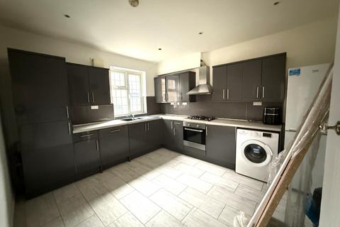 2 bedroom maisonette for sale, Chalkhill Road, Wembley Park, HA9