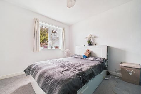 undefined, School Road, Tilehurst, Reading, RG31