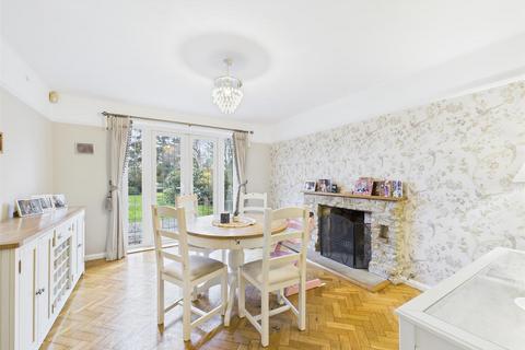 3 bedroom detached house for sale, Tring Road, Aylesbury HP20