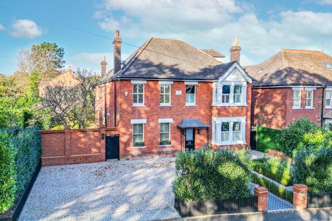 undefined, Priests Lane, Brentwood, CM15