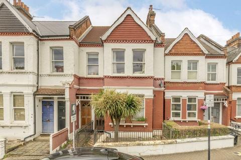 4 bedroom flat to rent, Ravenstone Street, London SW12