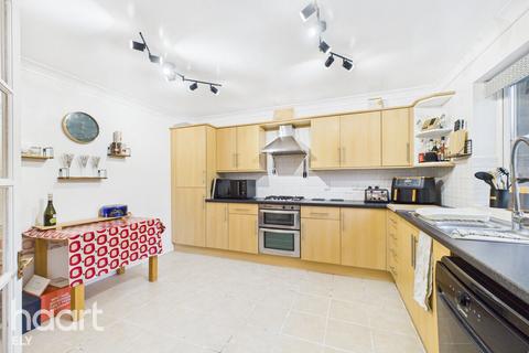 undefined, Wisbech Road, Littleport