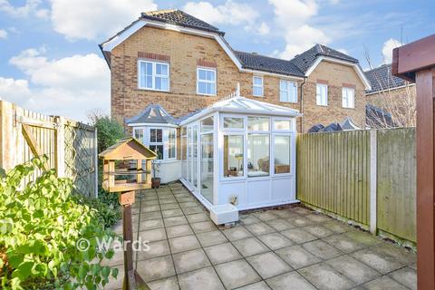 3 bedroom end of terrace house for sale, Manor Farm Close, Lympne, Kent