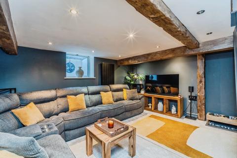 undefined, Hall Street, Stockport SK1