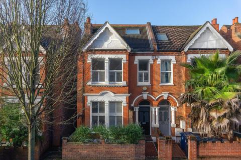 2 bedroom apartment to rent, London W3