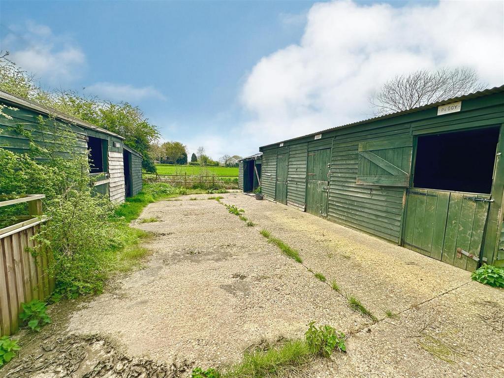 Stables and hardstanding.jpg