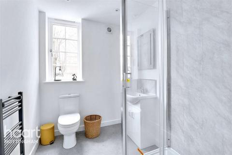 1 bedroom flat to rent, Cliff Road, Nottingham