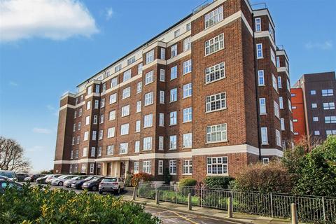 undefined, Broadway West, Leigh-On-Sea