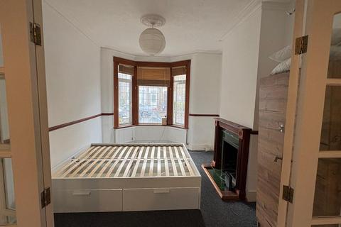undefined, Dagenham Road, London E10