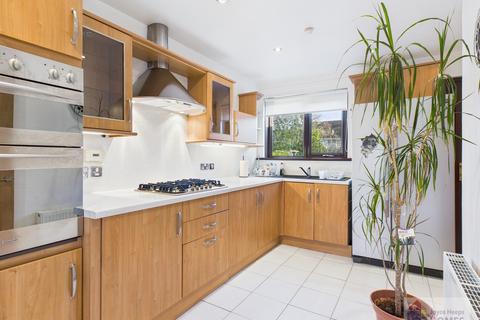 3 bedroom terraced house for sale, Urquhart Drive, East Kilbride G74
