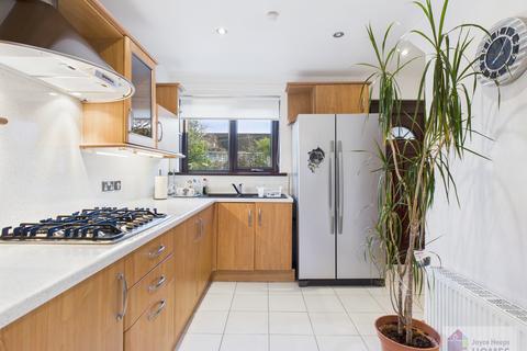 3 bedroom terraced house for sale, Urquhart Drive, East Kilbride G74