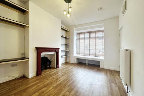 1 bedroom flat to rent, Manfield Road, NN1