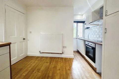 1 bedroom flat to rent, Manfield Road, NN1