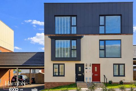 undefined, Rhodfa Ieuan , Cardiff CF5