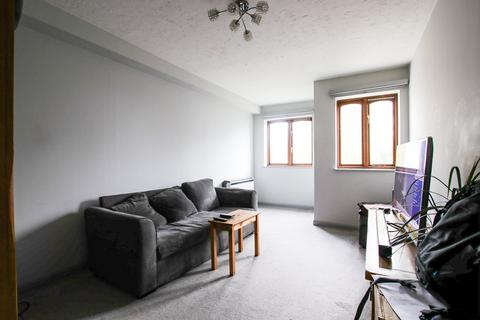 1 bedroom flat to rent, 156 Woodcote Road, WALLINGTON, SM6