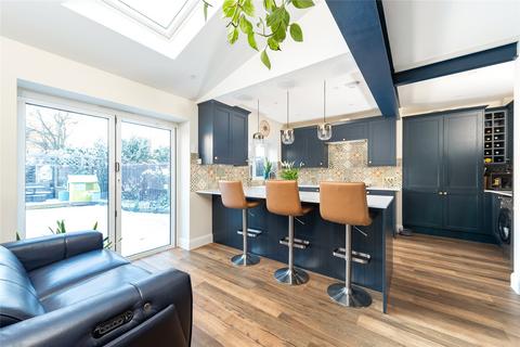 3 bedroom detached house for sale, Kingsbrook Road, Bedford, Bedfordshire, MK42