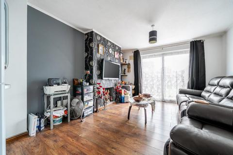 2 bedroom end of terrace house for sale, Keats Road, Larkfield, Aylesford
