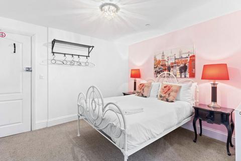 undefined, Madeira Place, Brighton BN2
