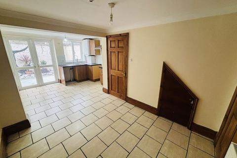 2 bedroom house to rent, SPAIN PLACE, BOSTON