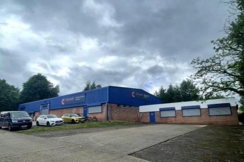 Distribution warehouse to rent, 2 Burnet Rd Norwich NR3 2BS