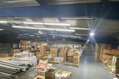 Distribution warehouse to rent, 2 Burnet Rd Norwich NR3 2BS