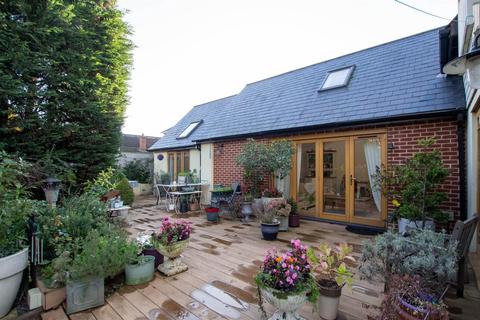 3 bedroom detached house for sale, Frambury Lane, Newport CB11