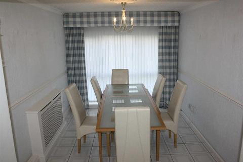 undefined, Furnace Green, Crawley