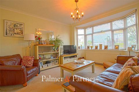 3 bedroom semi-detached house for sale, Turpins Avenue, Holland-On-Sea, Clacton-On-Sea, Essex, CO15