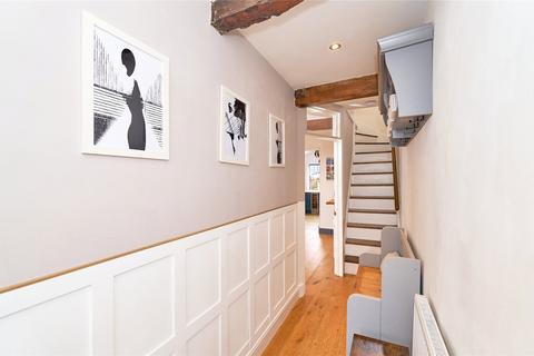4 bedroom terraced house for sale, Paris Road, Scholes, Holmfirth, West Yorkshire, HD9