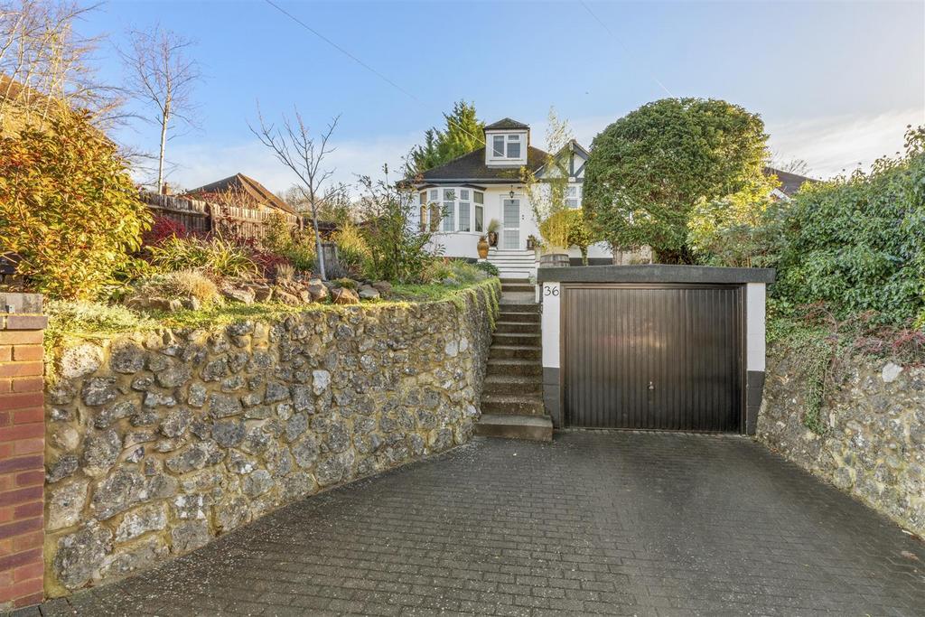 36 Coningsby Rd, HP13 5 NY-15.jpg