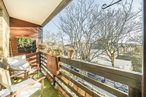 1 bedroom flat for sale, New Road, London N8