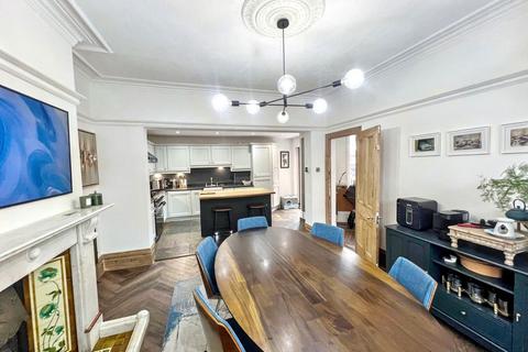 4 bedroom terraced house for sale, Washington Terrace, North Shields , North Shields, Tyne and Wear, NE30 2HJ