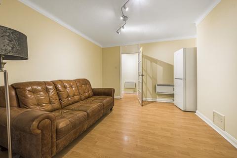undefined, West Barnes Lane, New Malden, Surrey, KT3