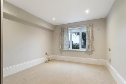 undefined, Farnham Road, Liss