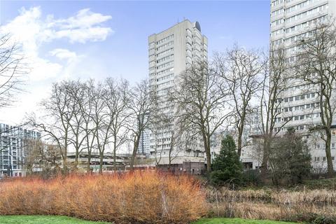 3 bedroom apartment for sale, Neville Gill Close, London