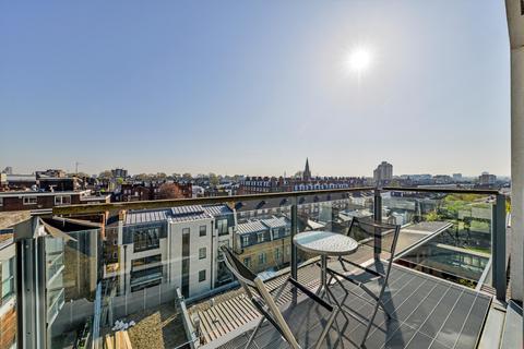 2 bedroom flat to rent, Fulham Road, Chelsea, London, SW10