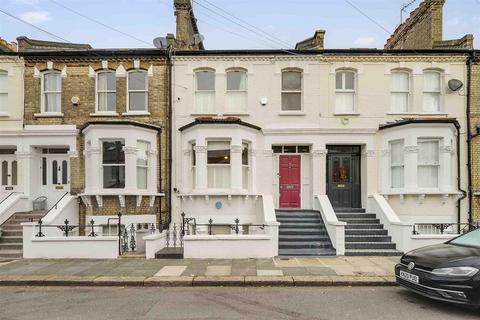 2 bedroom flat for sale, Parkville Road, London