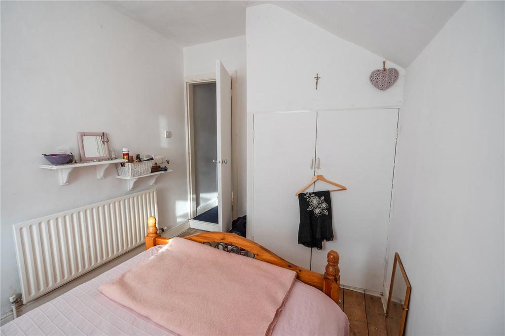 Bedroom 3 (2)