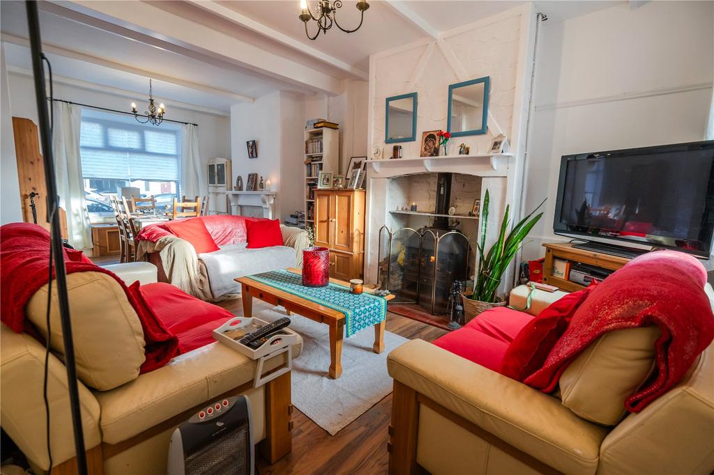 Living/Dining Room