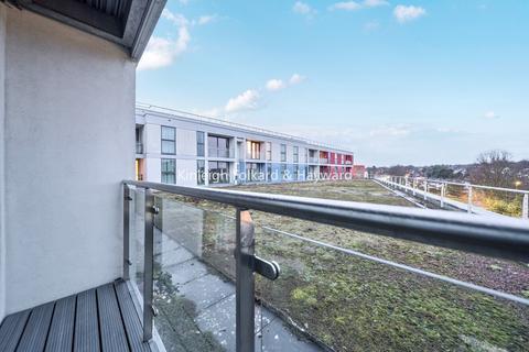 1 bedroom flat to rent, Station Road, Orpington, Kent, BR6