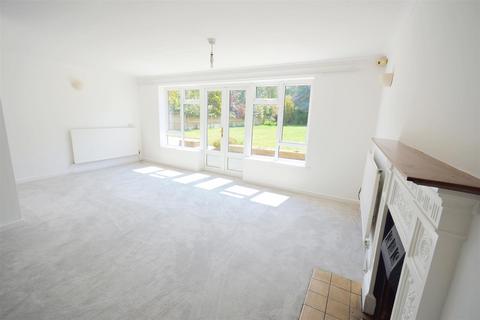 undefined, Howard Lane, Boughton, NN2