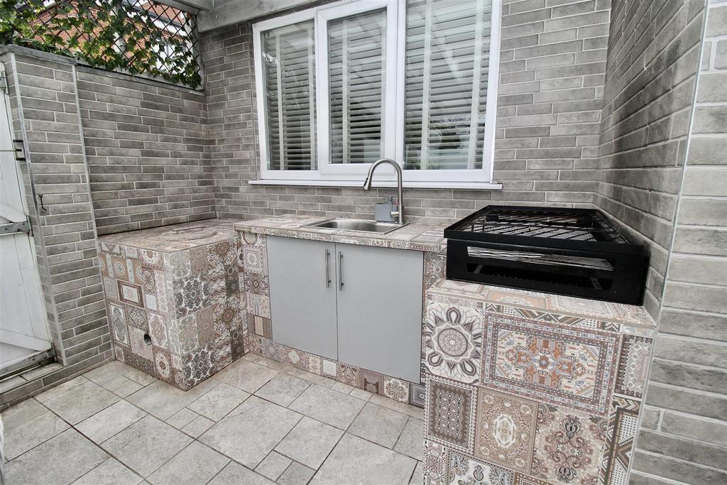 Covered Seating Area/ Outside Kitchen