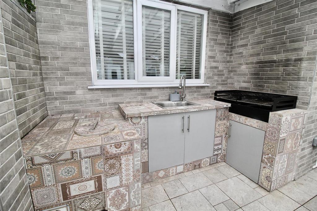 Covered Seating Area/ Outside Kitchen