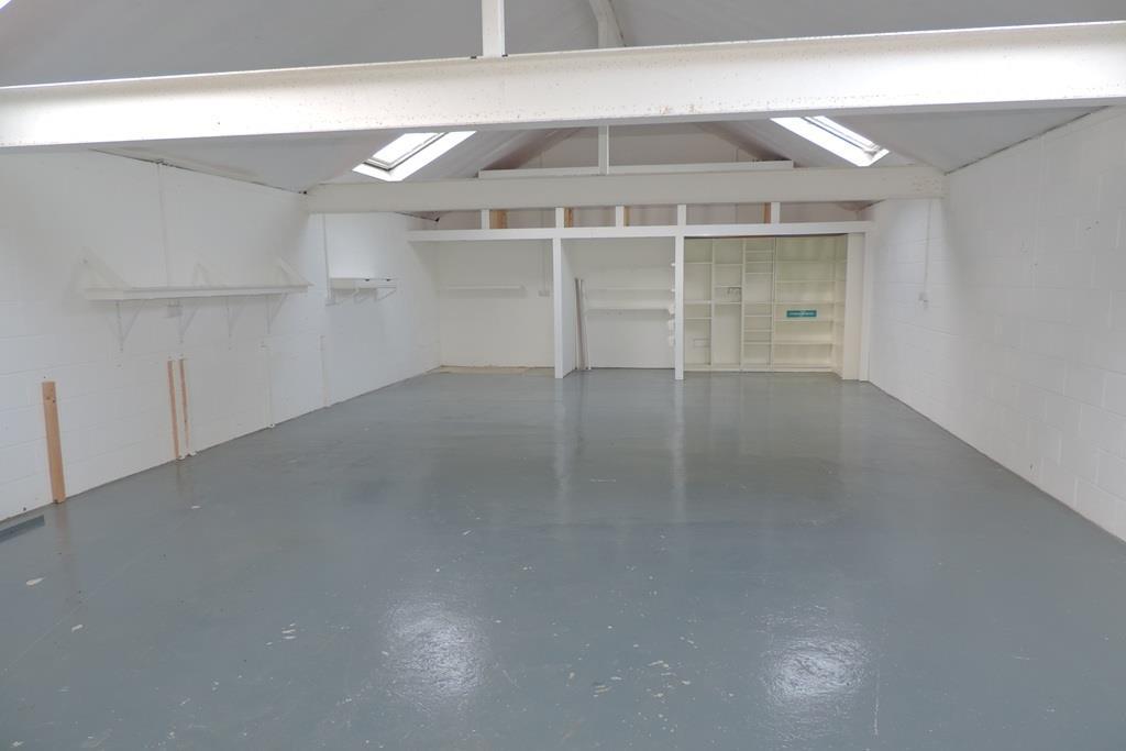 Garage2.jpg