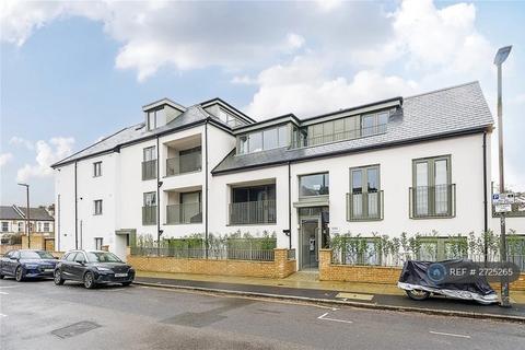 2 bedroom flat to rent, Lonpro Court, London, SW19