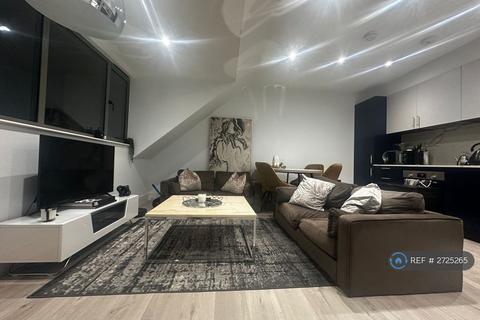 2 bedroom flat to rent, Lonpro Court, London, SW19