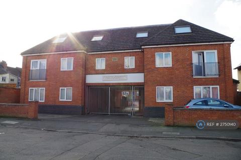 1 bedroom flat to rent, Poets Court, Northampton, NN2