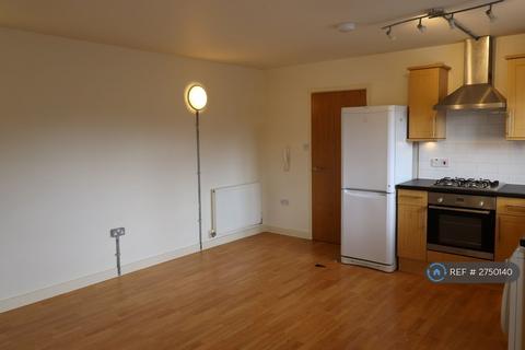 1 bedroom flat to rent, Poets Court, Northampton, NN2
