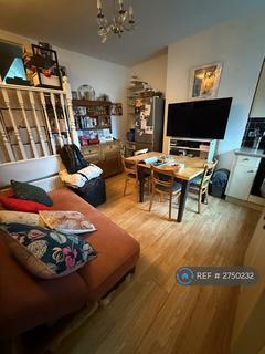 2 bedroom flat to rent, Crouch End, London, N8